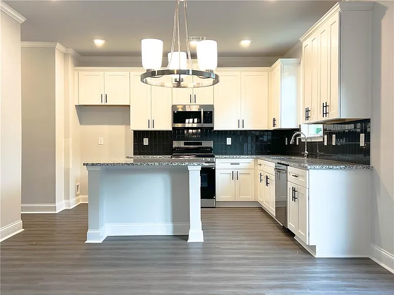 3626 Lockaby Way — Photo 9