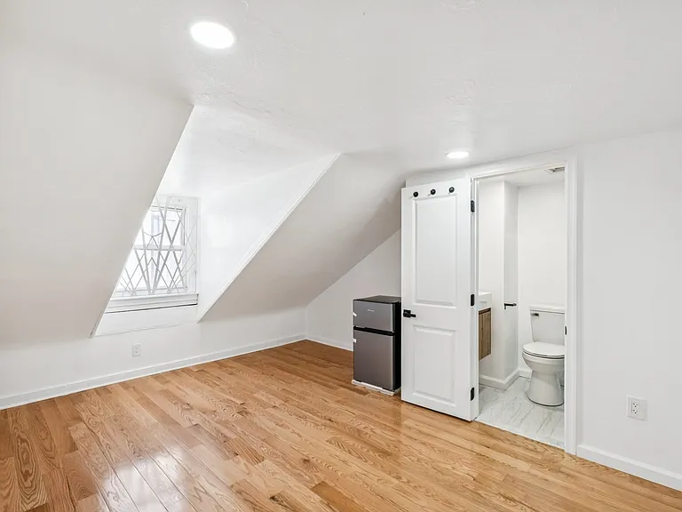 1223 Spruce St #3F — Photo 32