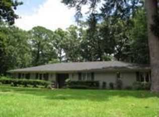 1904 Sunshine Sq, Longview, TX 75601