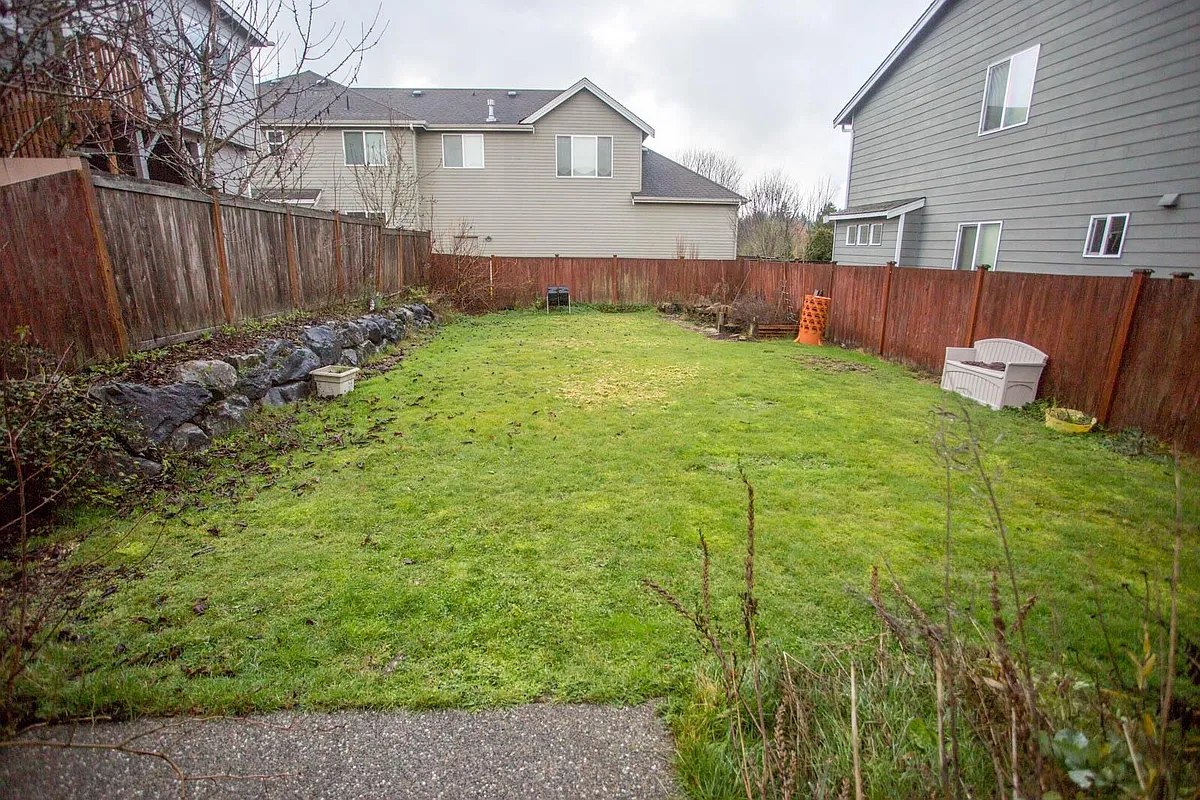 Building Photo - 3602 186th Pl SE