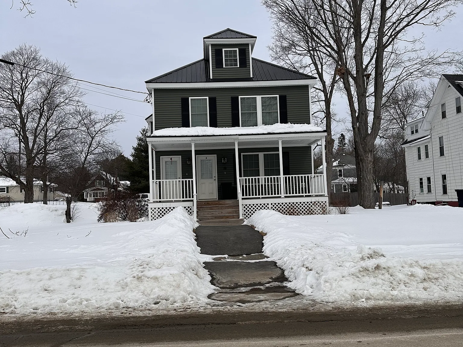 2 bed, $1,425 — Photo 1
