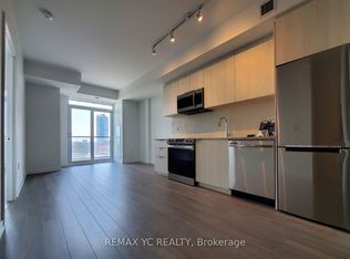 50 Power St #810, Toronto, ON M5A 0V3