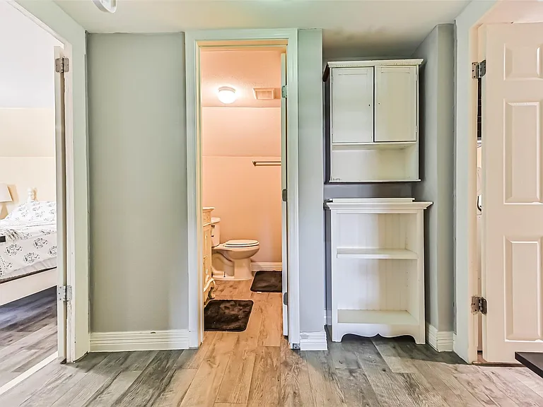 2914 Avenue K #4 — Photo 17