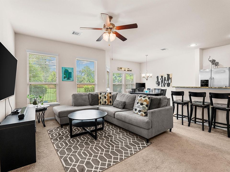 1st image of 8031 Villa Lago Ln