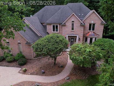 1733 Apple Ridge Ct, Rochester Hills, MI, 48306