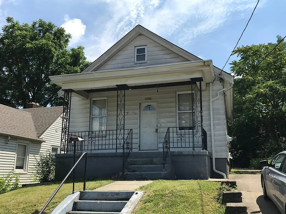 Drott Ave
