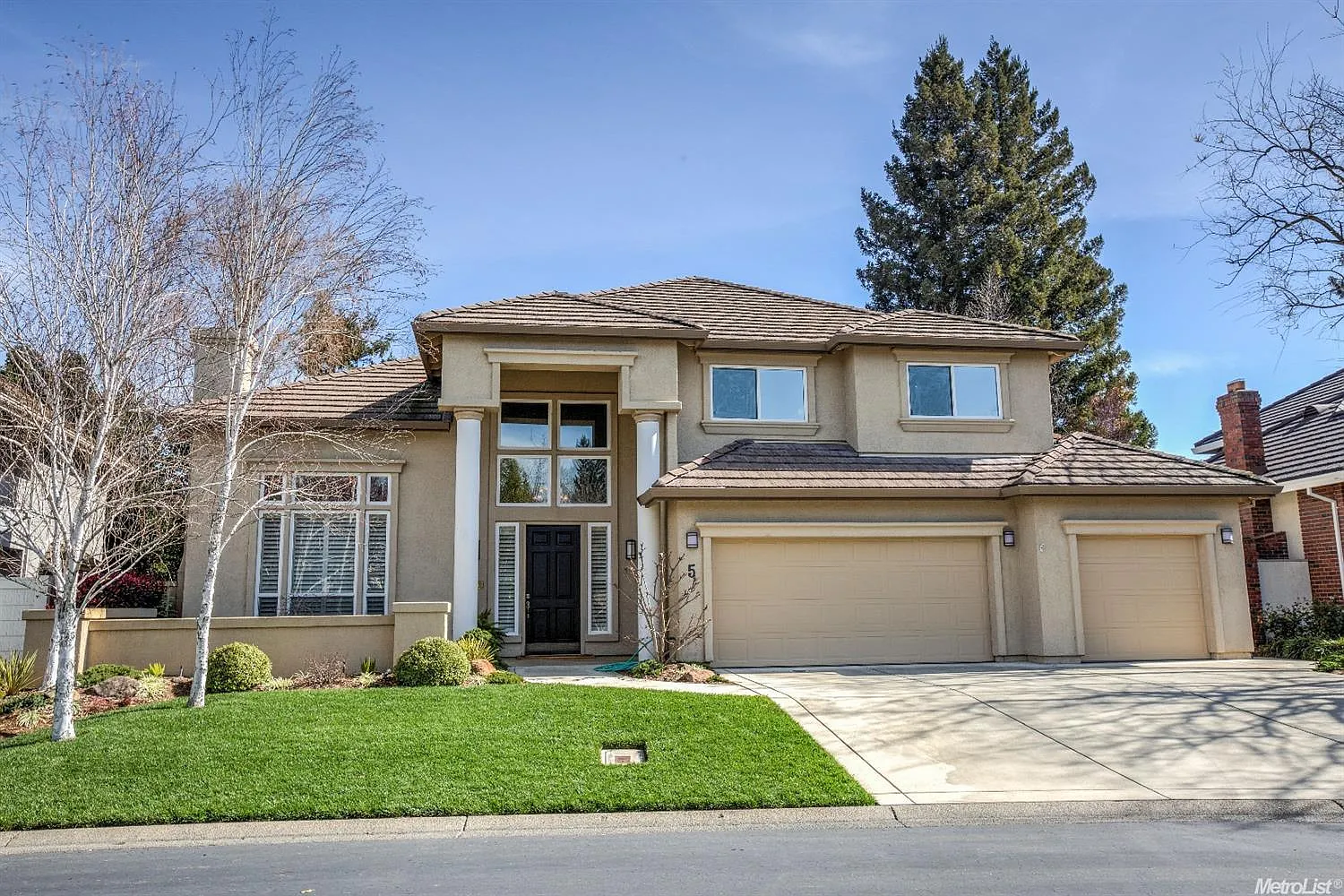 5 Southcrest Ct photo 1
