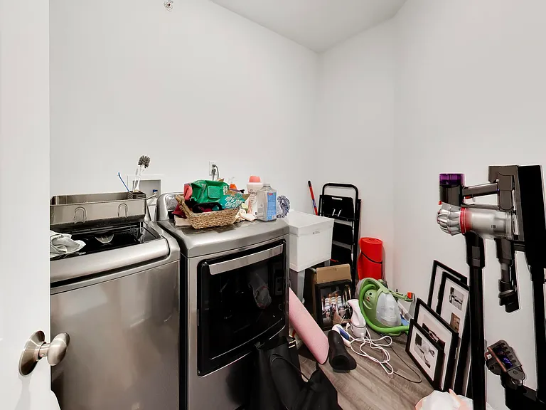 420 Radcliff Ln — Photo 21
