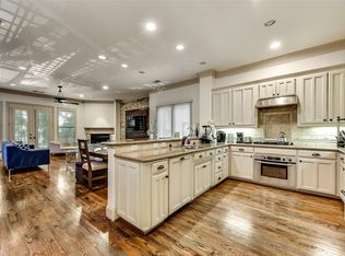 3822 Brown St, Dallas, TX 75219