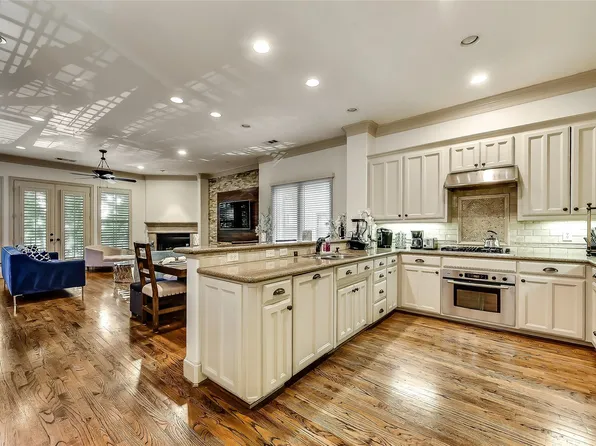 3822 Brown St, Dallas, TX 75219