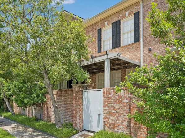 6022 Burgoyne Rd, Houston, TX 77057