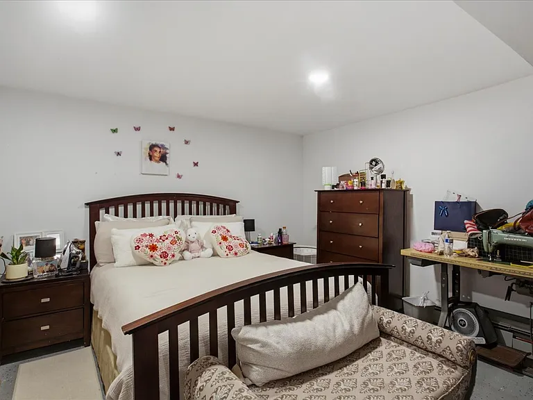 16 Baldwin Ln — Photo 18