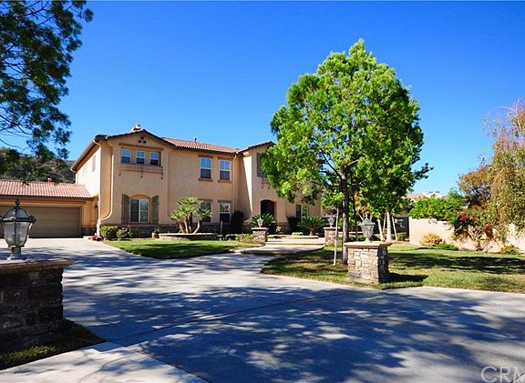 2nd image of 1430 Mount Tricia Ave