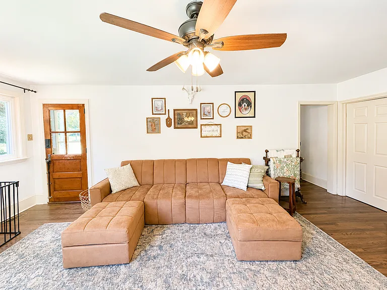 301 Gum Tree Rd — Photo 5