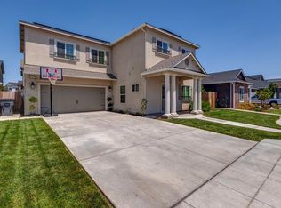 6158 E Fedora Ave, Fresno, CA