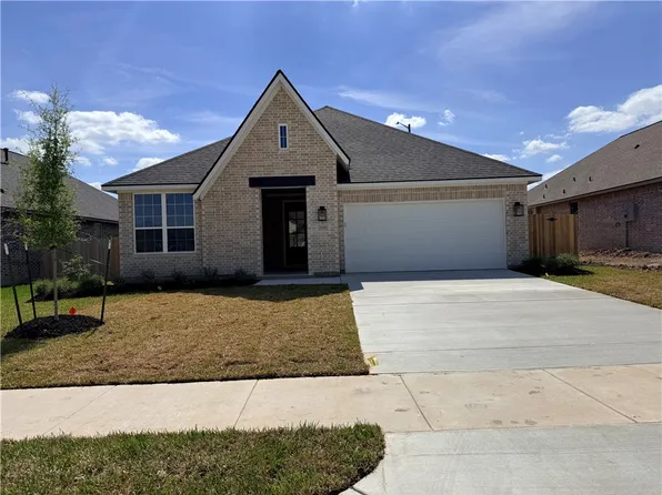 2708 Tradewind Dr, College Station, TX 77845