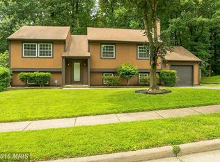 7908 Hill Stream Ct, Springfield, VA 22153