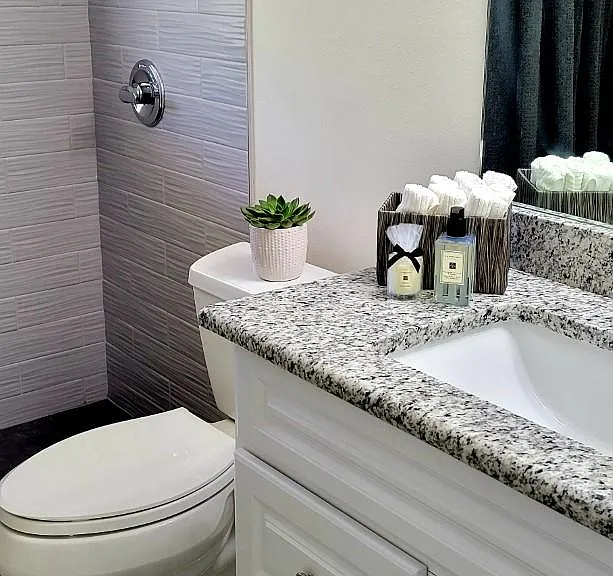 102 E Pleasant St #204 — Photo 11