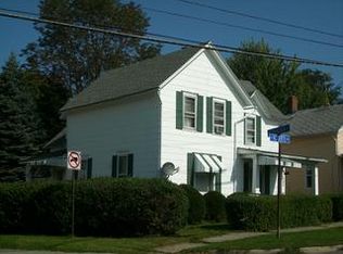 542 S Roberts Rd, Dunkirk, NY 14048