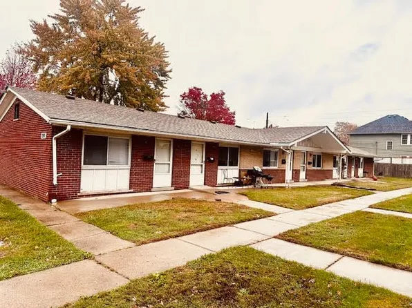 290 North Ave APT 10, Mount Clemens, MI 48043