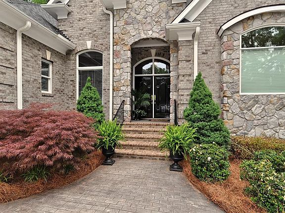2nd image of 7713 Turnberry Ln