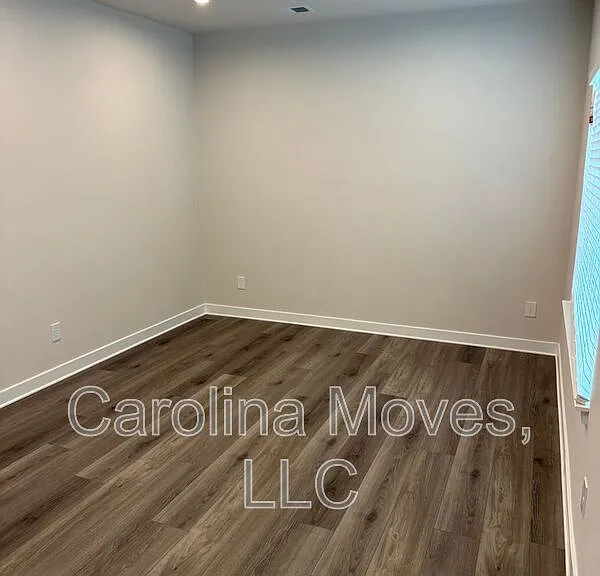 7071 Glass Ct — Photo 28