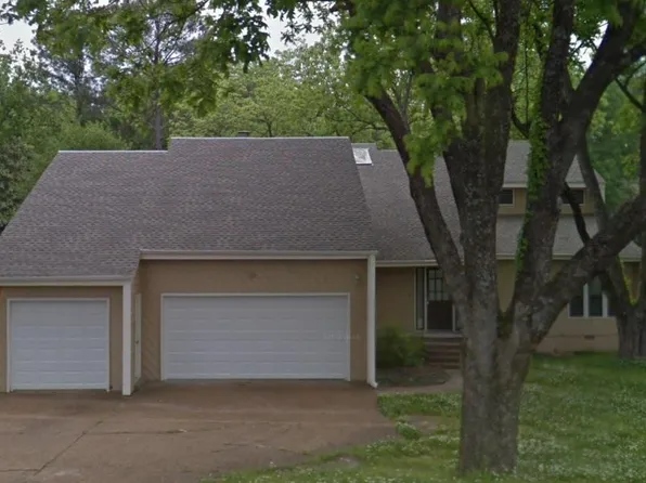 8032 Poplar Pike, Germantown, TN 38138