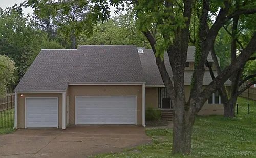 8032 Poplar Pike Photo 1