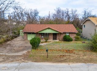 11 E Mill Ave, Sapulpa, OK 74066