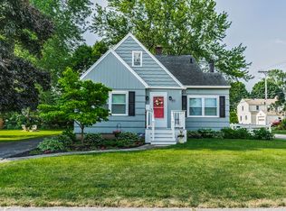 77 Yorkshire Rd, Rochester, NY 14609