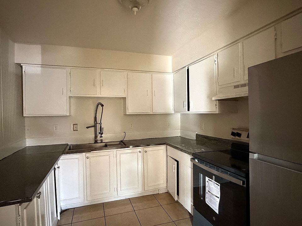 1st image of 3625 Martinique Ave #A
