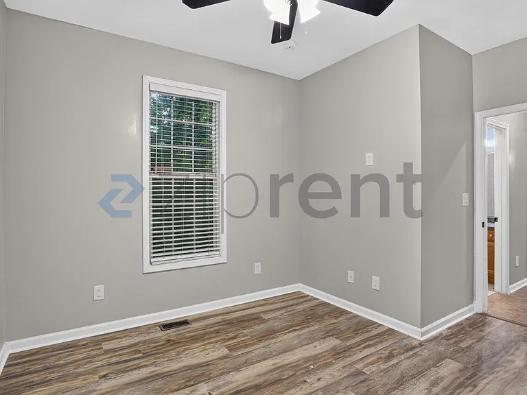 506 Waterford Rd NW — Photo 23