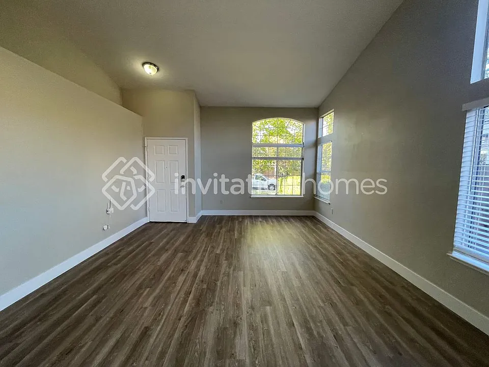 5104 Prewett Ranch Dr