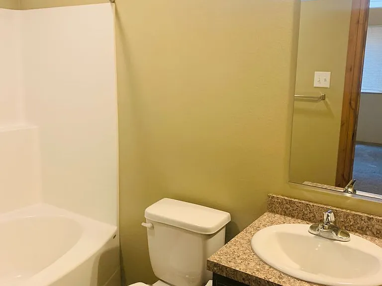 4404 Deveraux Pl — Photo 7