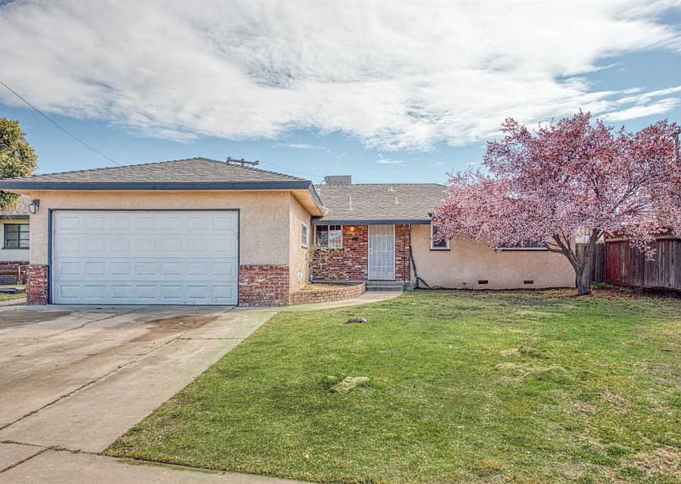 1st image of 3866 E Garland Ave