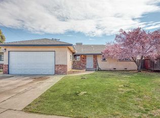 3866 E Garland Ave, Fresno, CA 93726