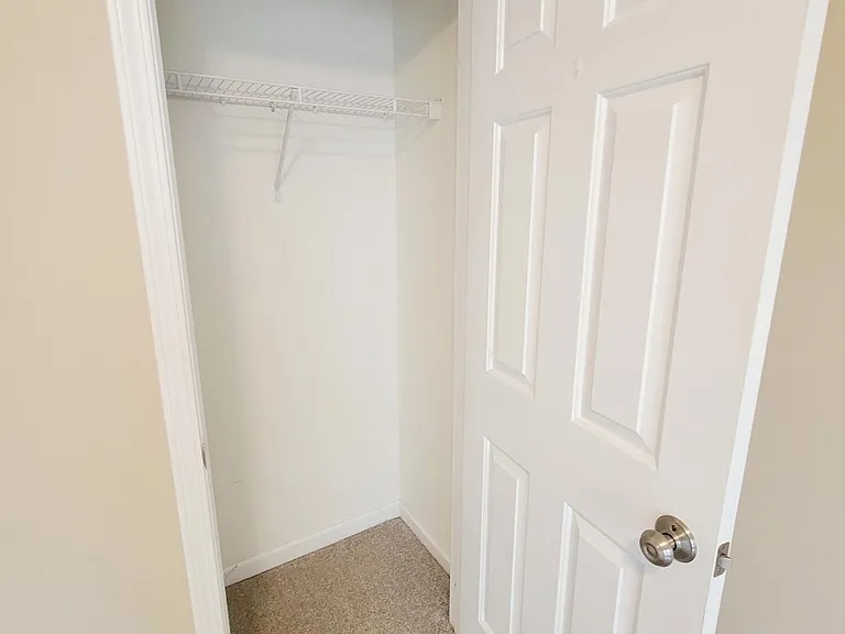 8327 Glenwood Springs Ct — Photo 42