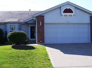 1513 Lienemann Dr, Saint Peters, MO