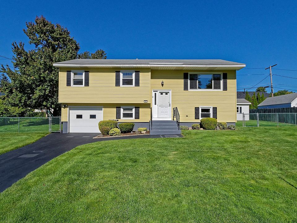 1st image of 51 Marriner Ave