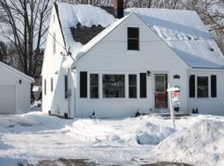 1821 S Lawe St, Appleton, WI 54915