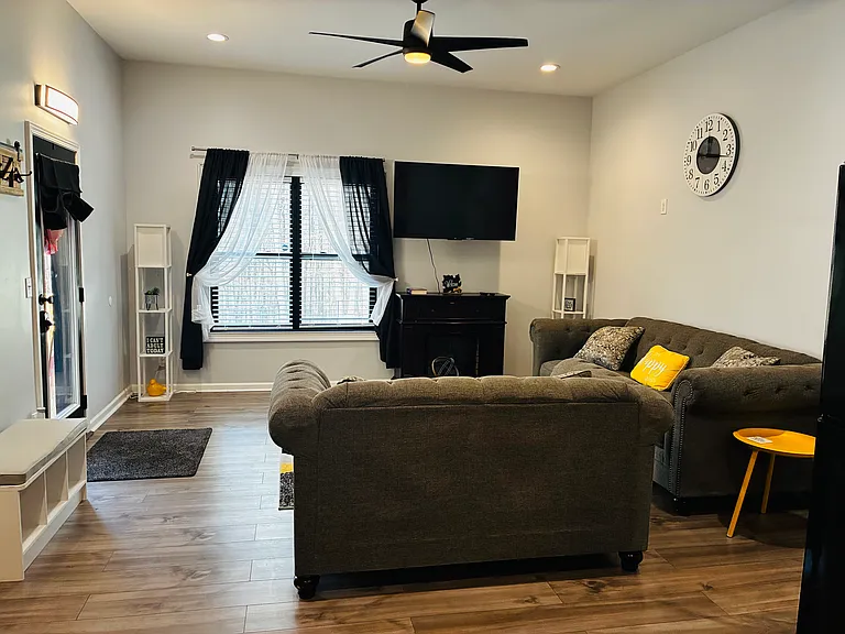 Oatgrass Dr — Photo 16