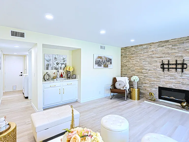 7311 Judson Ave — Photo 4