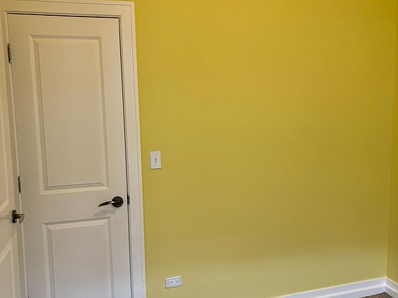 3rd image of 1753 E 72nd Pl