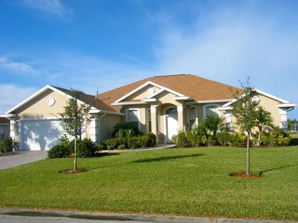 955 S Lakes Way SW, Vero Beach, FL 32968