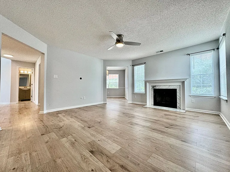 2424 Seven Kings Rd — Photo 22