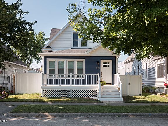 2nd image of 427 Howard Ave