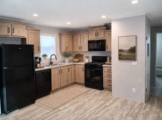 5776 Platte River Rd #56, Fremont, NE 68025