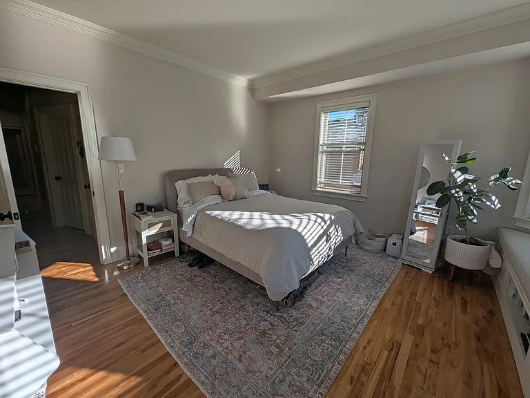 35 White Pl #2 — Photo 2