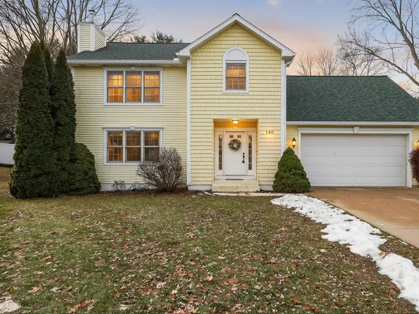 140 Shadowood Ln, Battle Creek, MI 49014