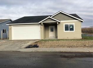 2285 2nd St, East Wenatchee, WA